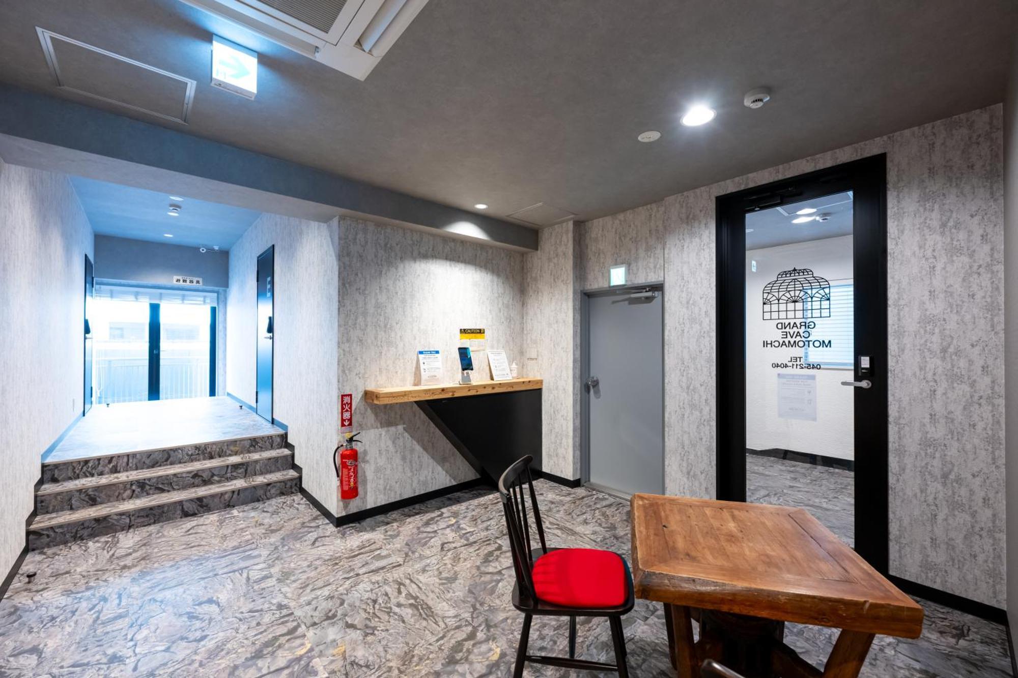 Grand Cave Motomachi Hotel Yokohama  Bagian luar foto