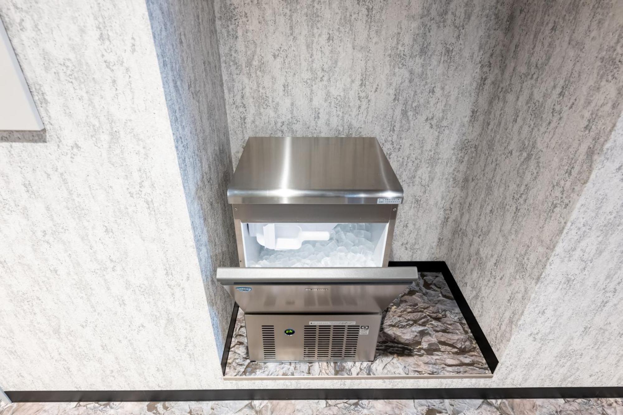 Grand Cave Motomachi Hotel Yokohama  Bagian luar foto